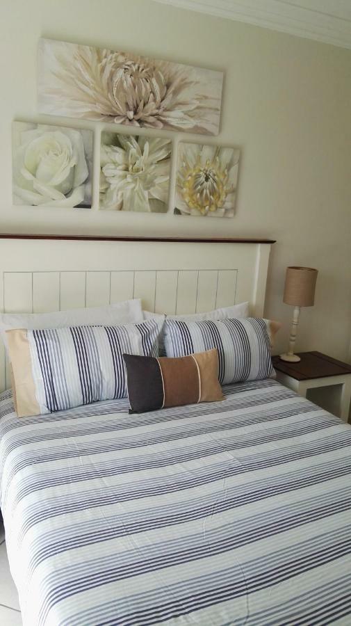 27 & 28 Neptune Terrace Jeffreys Bay Exteriör bild